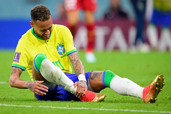 Grubun ilk maçında sakatlanan ve iki maçtır oynamayan Neymar'ın ise Güney Kore karşısında oynayabileceği belirtildi.