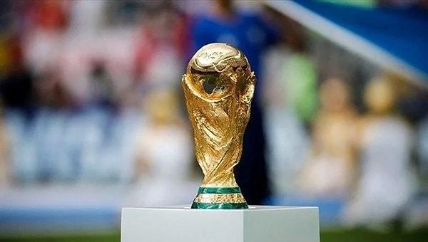 Tüm dünyada ilgiyle takip edilen Dünya Kupası 2022'de 32 takımdan geriye yalnızca 4 takım kaldı. Çeyrek finallerin tamamlanmasının ardından tüm gözler yarı finale çevrildi.