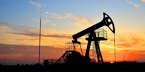 Çin'in petrol talebinin artacağı beklentileri fiyatları destekliyor.