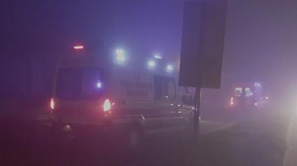 Patlamada yaralanan 8 polis memuru 112 Acil Sağlık ekiplerince hastanelere kaldırıldı.