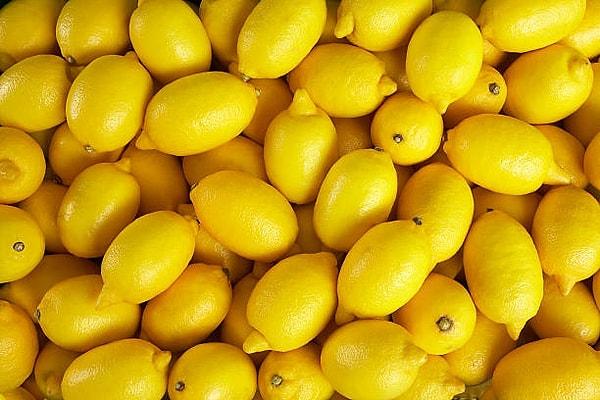 Her derde deva olan limon, en sulu ve lezzetli halini mart ayında göstermektedir. Antioksidan etkisi sayesinde toksinlerin temizlenmesini hızlandırmaktadır.