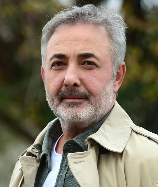 1. Mehmet Aslantuğ