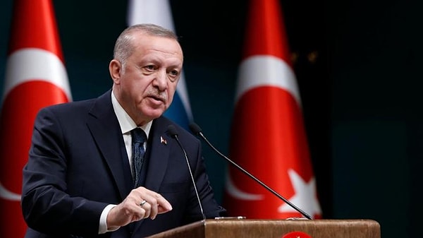 Cumhurbaşkanı Erdoğan, 20 Aralık 2021’de "Türkiye Ekonomi Modeli"nde üretim, istihdam ve ihracatı merkeze aldıklarını açıklamıştı. Kur Korumalı Mevduat sistemi de açıklanmıştı. O halde üretim, istihdam, dış ticaret ve kur ne olmuş? Bakalım👇