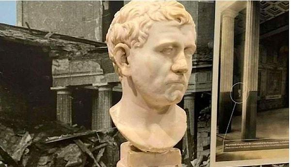 1. Roma heykellerinin başları çıkarılabilir şekilde tasarlanmıştı, böylelikle heykellerin kafaları birbirleri ile değiştirilebiliyordu.
