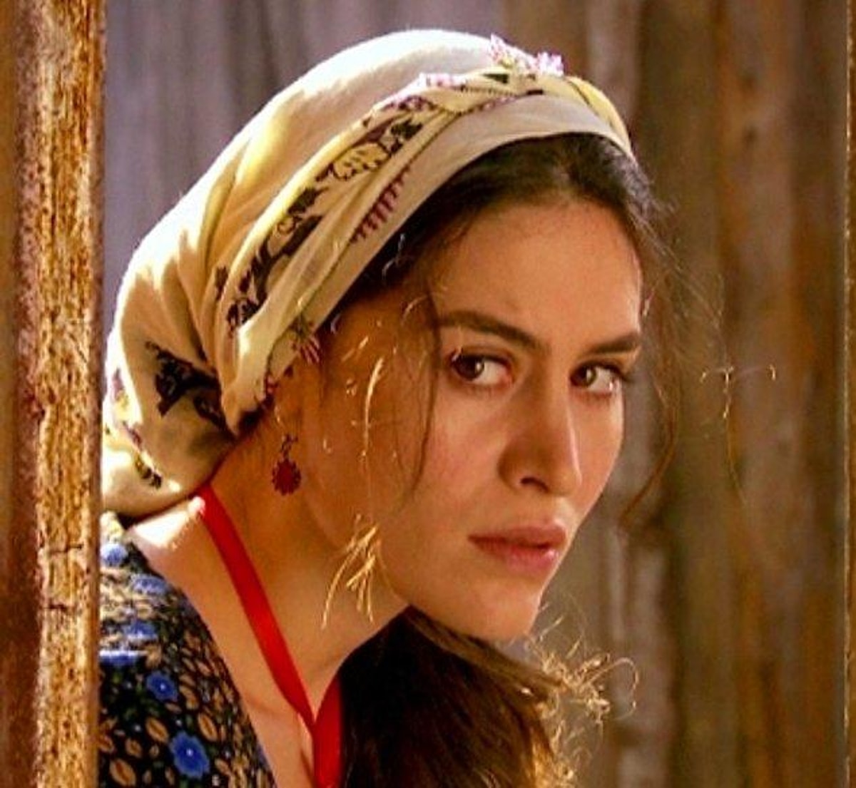 Köylü Kızı Paylaşımıyla Hayal Dünyasında Yaşayan Twitter Kullanıcısı 