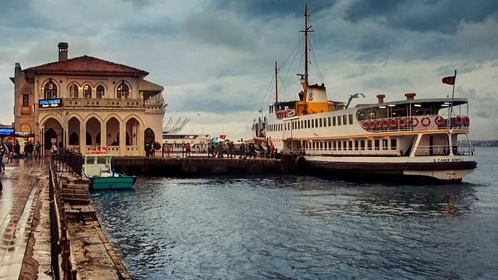 İstanbul Anadolu Yakası'nın Göz Bebeği Kadıköy'e Giderken Dinlemelik 10 Şarkı