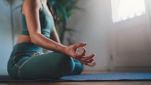 11. Belki siz de duymuşsunuzdur ama yoga yapmak hamilelik için çok faydalı!