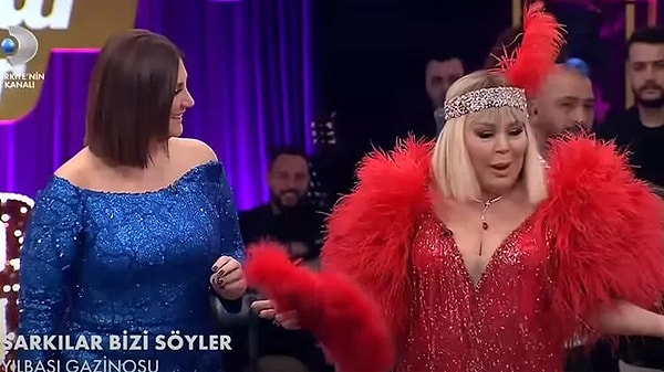 Geçtiğimiz hafta yılbaşı konseptiyle ekranlara gelen programa Nükhet Duru, Tanyeli, Safiye Soyman, Koray Avcı, Ümit Besen gibi birçok isim katılmıştı.