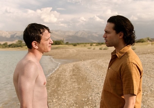 6. Brennende Tage / IMDb 8.2