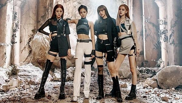 Güney Kore'nin en popüler kız grubu BlackPink'i duymayanınız yoktur. 2016 yılında YG Entertainment tarafından kurulan grup, zamanla diğer tüm kız gruplarını geride bırakarak adını zirveye kazıdı.