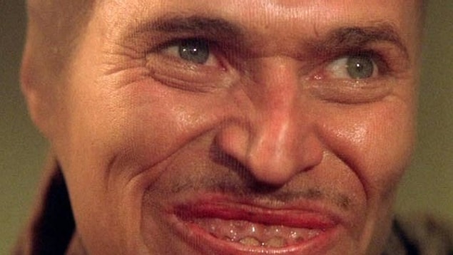 Nefretle Takdir Aras�nda Performans Sergileyen K�t�l���n V�cut Bulmu� Hali Oyuncular