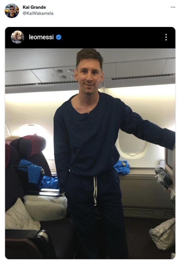 14. Messi, babamın pijamalarını giymiş.