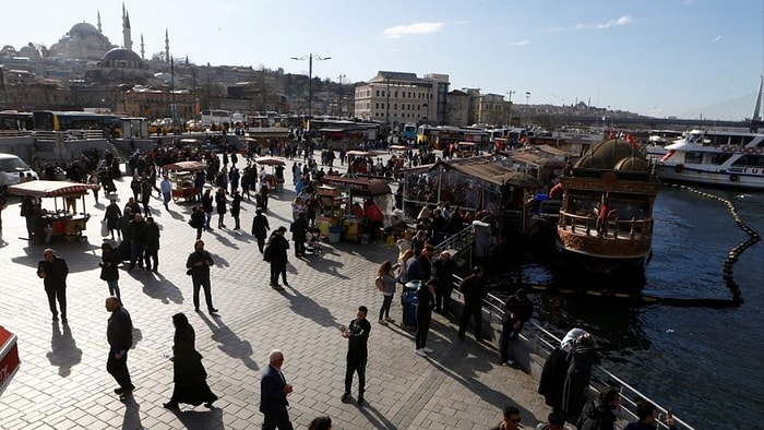 Yargıtay Sokağı 'Özel Hayat' Saydı: 'İzinsiz Fotoğraf Çekilemez'