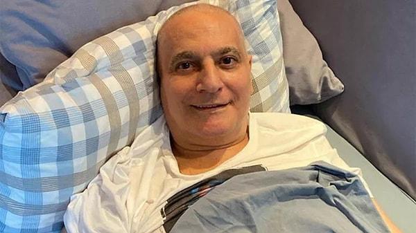 Bildiğiniz gibi "kaçış sendromu" hastalığı olan Mehmet Ali Erbil, 3 yıl önce evinin banyosunda düşmüş ve kaburgaları kırılmıştı. Kırılan kaburgalar, akciğer zarını yırtmış ve iç kanamaya sebep olmuştu.