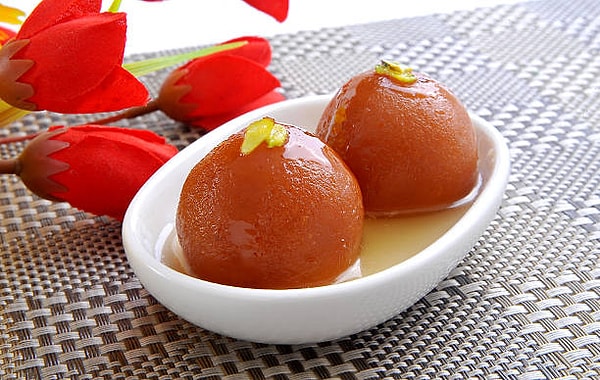 11. Hindistan: Gulab Jamun