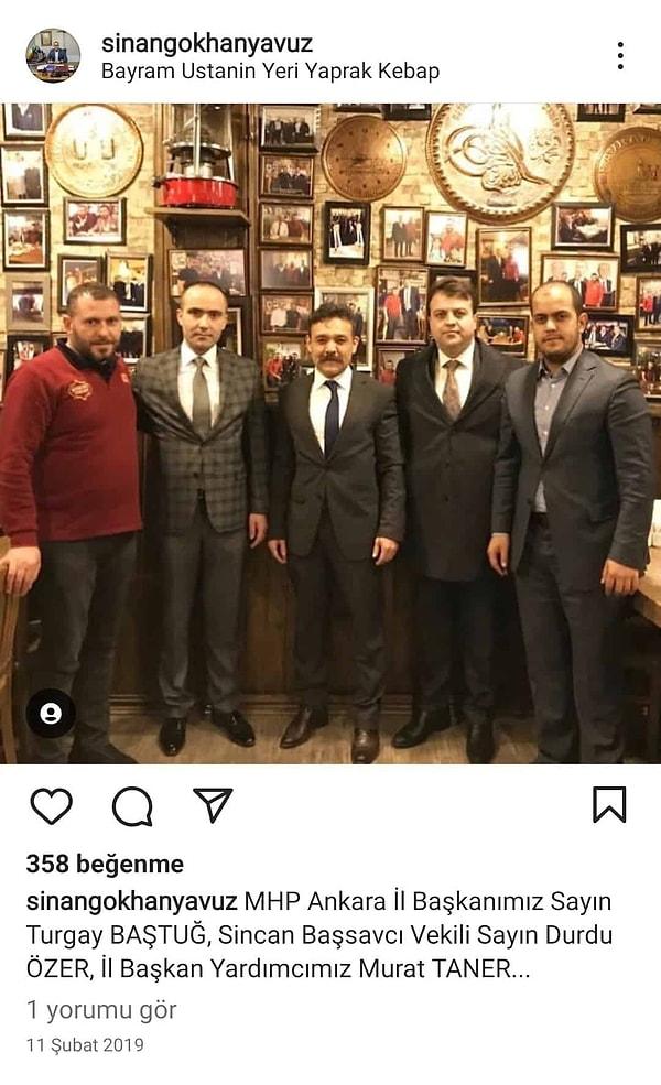 Durdu Özer’in ayrıca MHP Ankara İl Başkanı Turgay Baştuğ ve MHP Ankara İl Sekreteri Sinan Gökhan Yavuz’la da sosyal medyada fotoğrafları var.