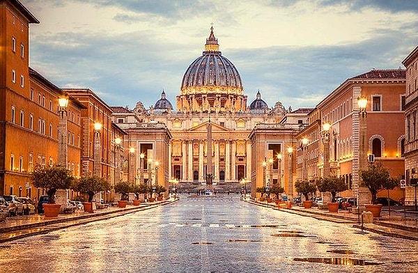 7. St. Peter's Basilica (Vatican City)