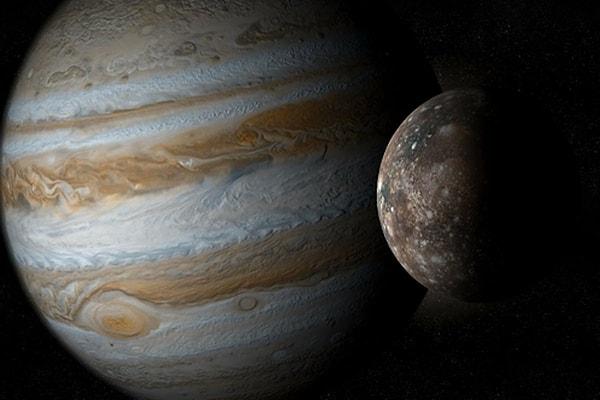 Çift birbirine, Jüpiter ve onun uydularından biri olan Callisto'dan daha yakın.
