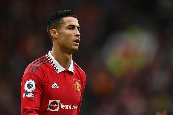 Portekizli yıldız futbolcu Cristiano Ronaldo, son zamanlarda Suudi Arabistan futbol takımı Al-Nassr'a transfer olması ile gündemdeydi.