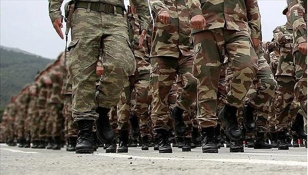 Milli Savunma Bakanlığı (MSB) askerlik yerlerine dair açıklamalarda bulundu. 2023 Şubat - Mart - Nisan ayında askerlik görevini yapacak olan vatandaşlar, askerlik yerlerini araştırıyor.