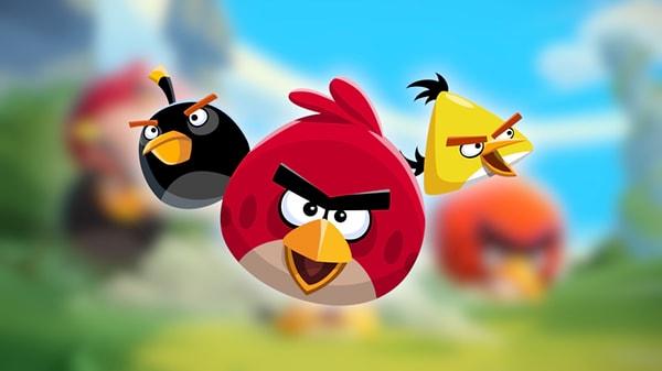Angry Bird denince şu kırmızı renkli kuş hepinizin gözünün önüne gelmiştir 👇