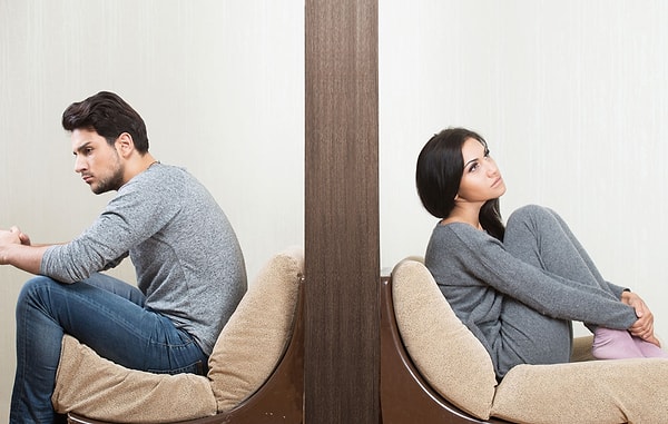 Во сне вы поняли, что вторая половинка вам изменяет. Как будете реагировать?