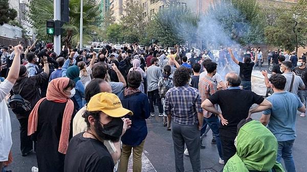 Mahsa Emini’nin öldürülmesi sonrası ülke genelinde yapılan protestolar sebebiyle İran’da idam dalgası yaşanmıştı.