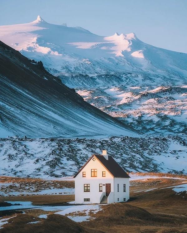 11. İzlanda'da bir ev...