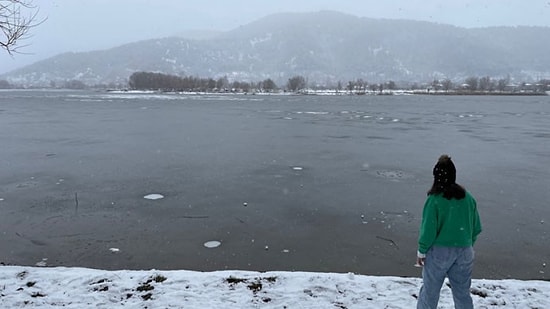 Gölcük Gölü Buz Tuttu: Mest Eden Kış Manzarası