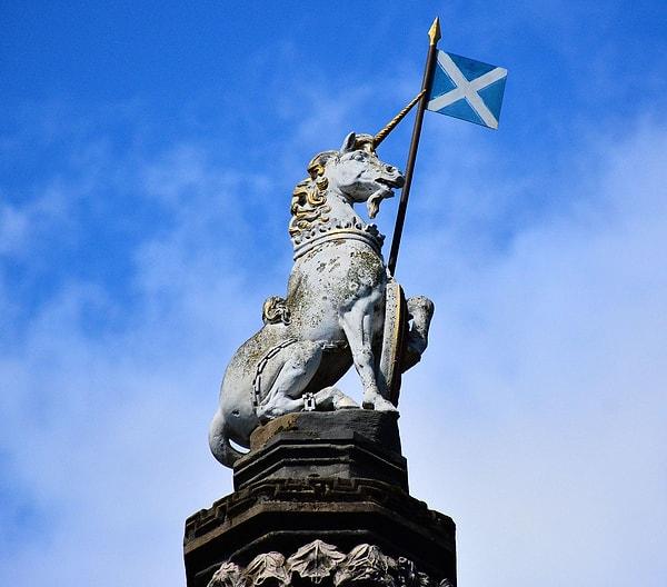 17. İskoçya'nın ulusal hayvanı unicorndur.