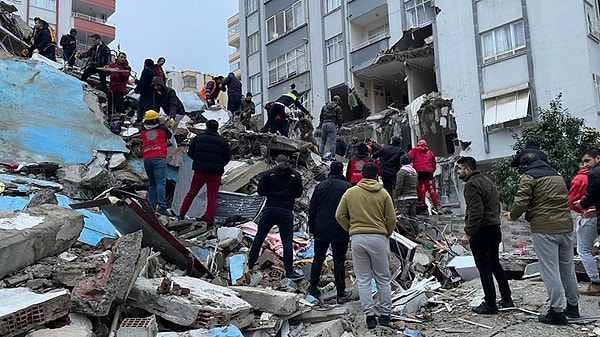 Bereketsizlik yaşıyorsanız yardım kuruluşlarına yapacağınız yardımlarla enerji alanınızı değiştirebilirsiniz.