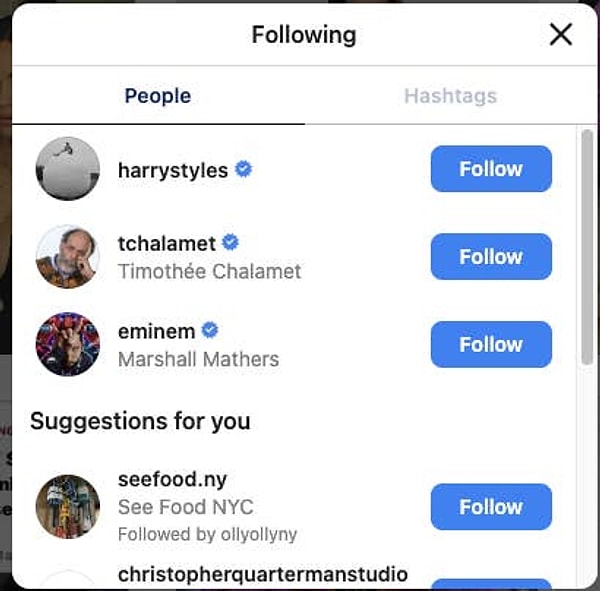 Она также подписалась на Эминема, у которого с MGK, как известно, были напряженные отношения. Прада этот поступок Меган некоторые фанаты сочли за подлость.