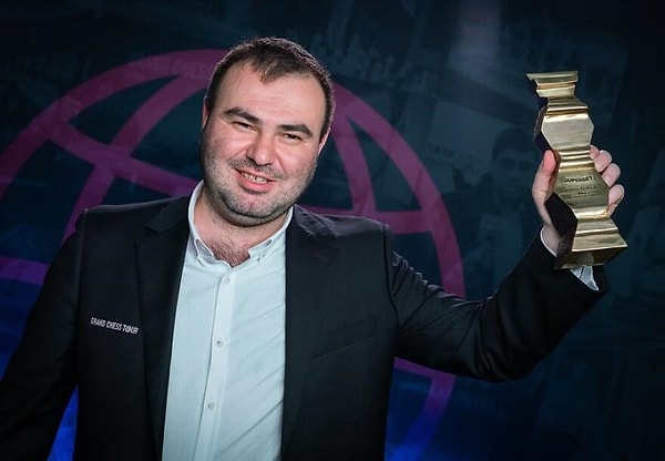 Shakhriyar Mamedyarov, Nodirbek Yakubboev, Arjun Erigaisi gibi büyükustaların yer alacağı turnuvayı aşağıdaki bağlantıdan takip edebilirsiniz.