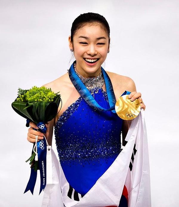 Olimpiyat şampiyonu Güney Koreli buz patenci Kim Yuna da depremzedeler için yardım kampanyasına katıldı.