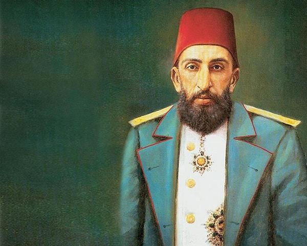 7. Sultan II.Abdülhamid hangi olaydan sonra tahttan indirilmiştir?