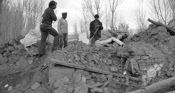 1976 Çaldıran Depremi