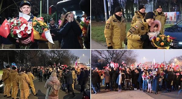 Polonya ekibi HUSGAR onları karşılayan Türklerin sevgi gösterilerine twitter hesaplarından teşekkür etti.