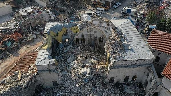 Depremin yaklaşık 200. gününde ise Hatay'ın merkez Antakya ilçesi Atatürk Caddesi'nde "Yerinde Dönüşüm" projesi başlatıldı.