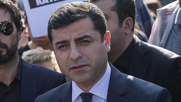 Konuya ilişkin bugün 6,5 yıldır cezaevinde tutulan eski HDP Eş Genel Başkanı Selahattin Demirtaş'tan da açıklama geldi.