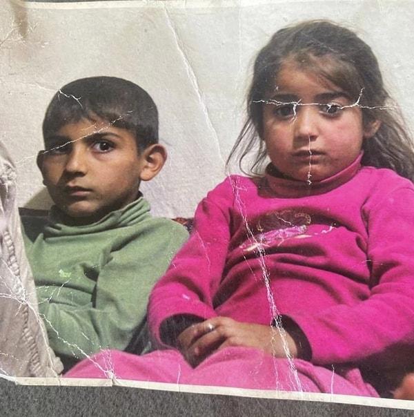 Burak Duymaz son olarak Taha ve kız kardeşinin bu çocukluk fotoğrafını Instagram'dan paylaştı. Yitip giden gencecik hayatlardan sadece ikisi...