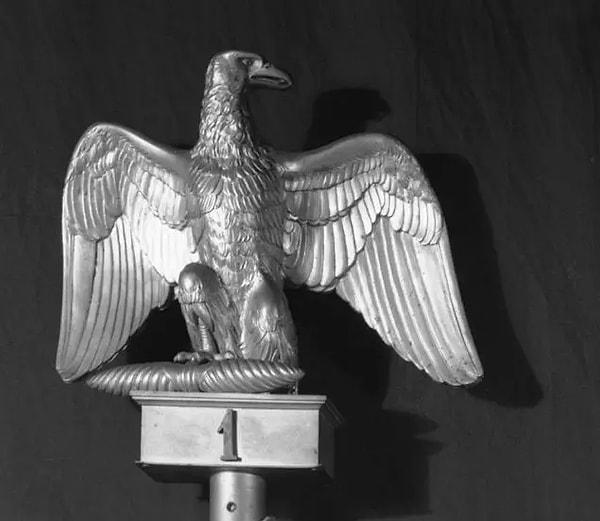 A bronze eagle ornament belonging to French gothic architecture,