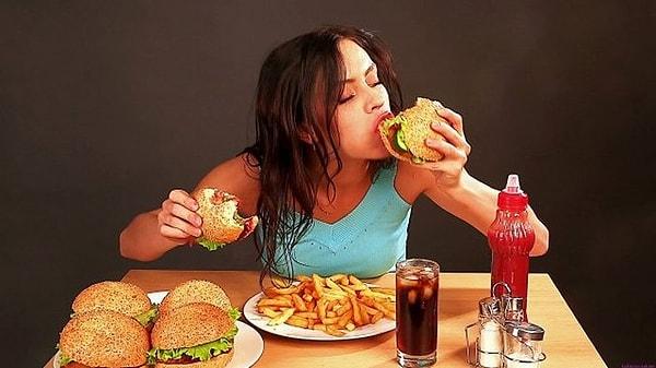 Yeme bozukluğunun yalnızca psikolojik nedenleri yok, kalıtsal özelliklerle de aktarılıyor.