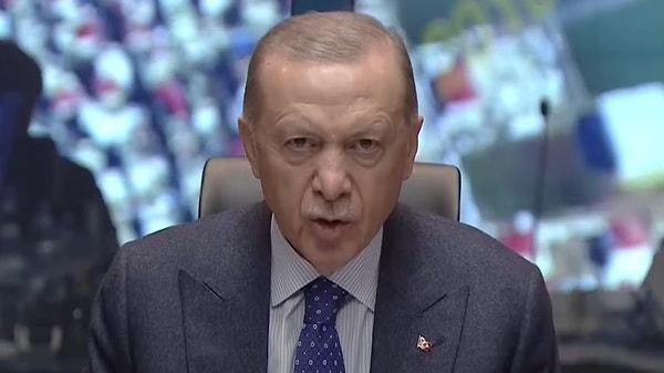 Ethnos gazetesi yazarlarından Maria Zaharaki köşe yazısında Cumhurbaşkanı Recep Tayyip Erdoğan'ın ‘Her halükarda dağılacaklar’ sözünü hatırlattı.