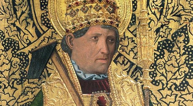 14. Roma Piskoposluğu yapmış din adamı ve papa Fabianus, aday olmadığı halde Papalık'a kafasına bir güvercinin konması sebebiyle seçilmiştir.
