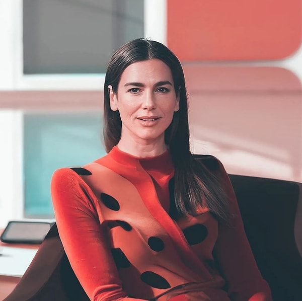 Она же через десяток-два лет: