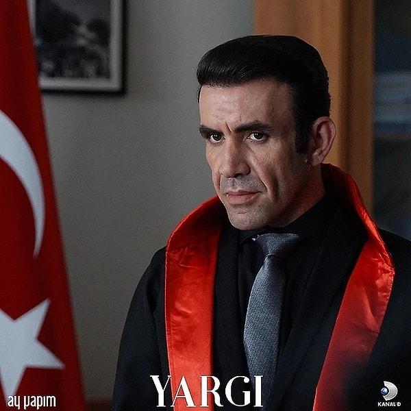 Savcı Pars karakterini canlandıran Mehmet Yılmaz Ak, sağlık sorunları nedeniyle bir anda diziden ayrılınca ortalık karışmıştı.