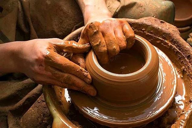 6. Pottery that reveal the artist in you...