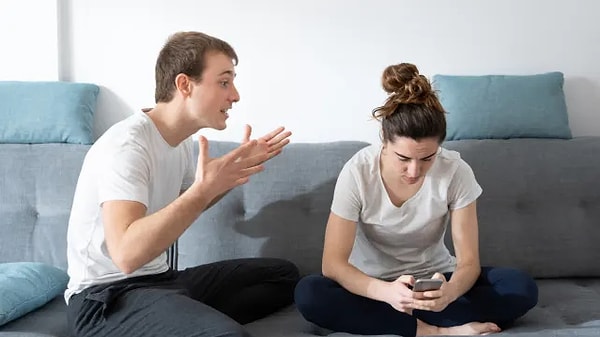 9. Что вы сделаете, если узнаете, что партнер вам изменяет?