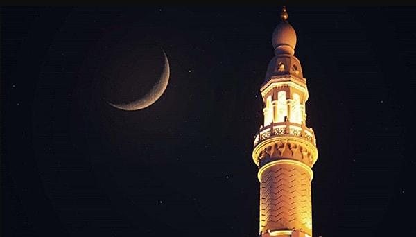 11 ayın sultanı Ramazan ayında oruç tutmaya başlayan Müslümanlar, orucu bozan durumlar hakkında araştırma yapmaya başladı.