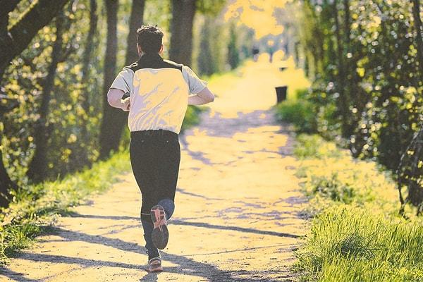 Koşu yapan erkeklerin cinsel ilişki süresinin ortalama 39 saniyeden üç dakikanın üzerine çıktığı saptandı.